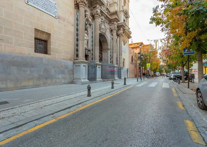 Centro De Granada, Cerca De La Catedral *